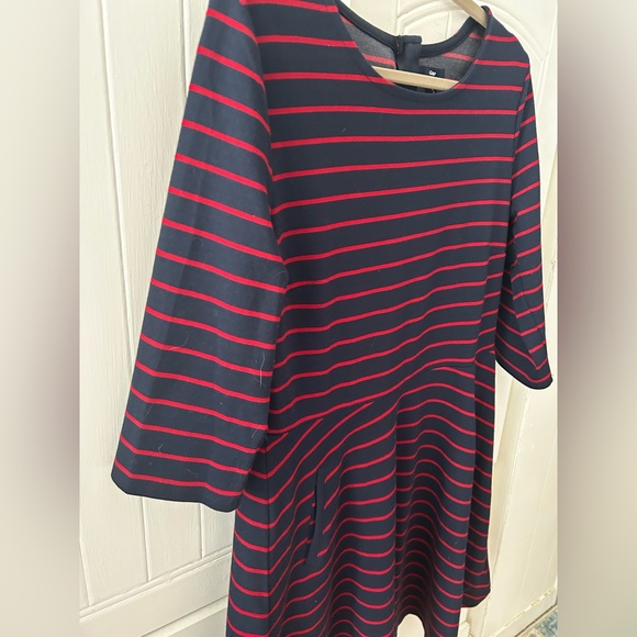 GAP NWOT Navy and Red Striped Dress with 3/4 Sleeves A Line Fit, Flowing Skirt - Picture 3 of 15
